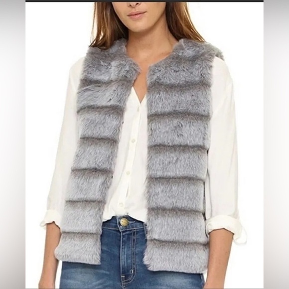 Joie Andriana Jackets & Blazers - Joie Andrina Grey Faux Fur Vest, Grey, Women’s Medium